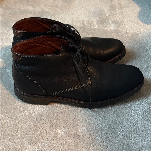 Johnston & Murphy Leather Chukka Boots - Picture 3 of 7